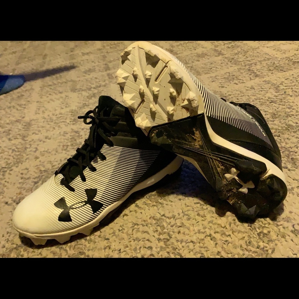 Youth baseball ⚾️ cleats